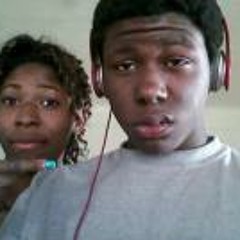 Shaiqueens Motto Yolo