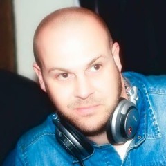 alijames_vivalasocial