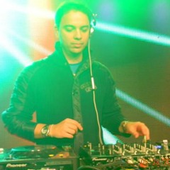 DJ Fernandinho Barros