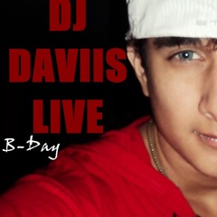 Daviis Live