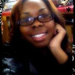 Ashley Soloveable Pelzer