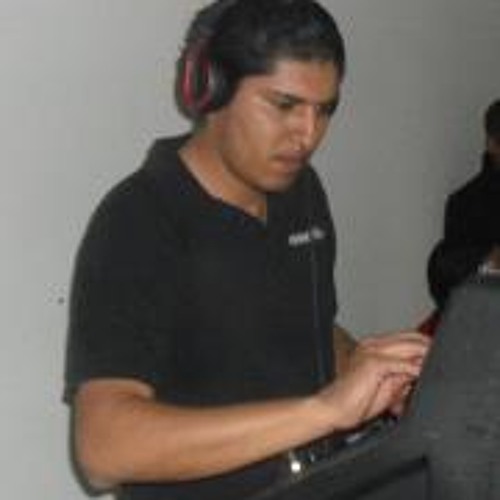 Los titanes de durango ,grupo mandato y los sembradores de la sierra dj gux