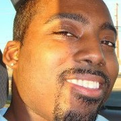 Kenyae K-Holla Holloway