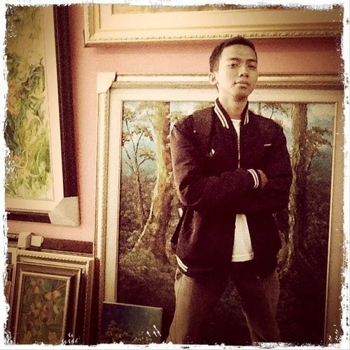 Naif - karena kamu cuma satu