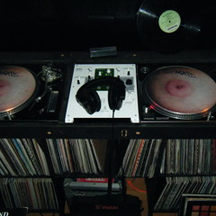 jay ryves (dj ryvesy)