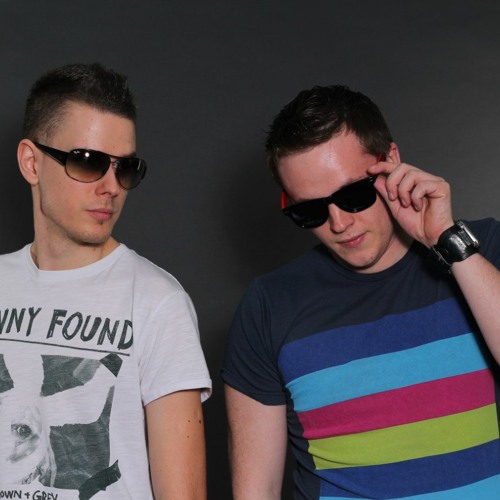 Latronica feat. Glee Cast - Somebody That I Used To Know (bootleg)