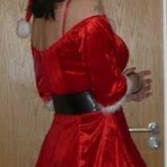 Kate Breakwater Buzz