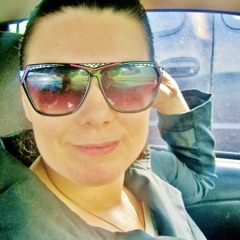Marianna-Eyes are Green-edited