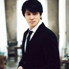 Eisuke Mochizuki