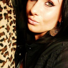 Terrormieze Anni Wayne