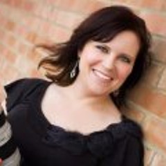 Lisa Pflaum Saunders