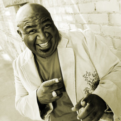 Lee Perkins-Announcer