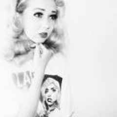 Michaela Luna Sheehan