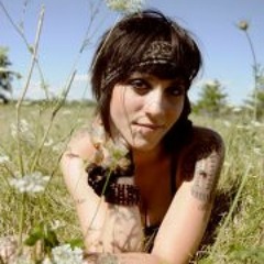 Christen Giovanna Placa