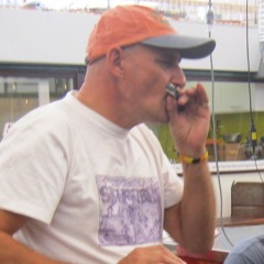 Shufflinharmonicaman