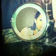 Shaena Paradise Polly