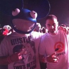 Revolvr - The Beat Goes On (Charles Deluxe Remix)