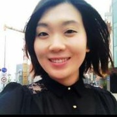 Hula Girl(HJ&BJ) at 꿈 홍대점