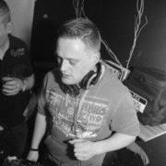 ADAPTER. / Feierzeugs