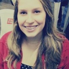 Lívia C. Rocha Dias