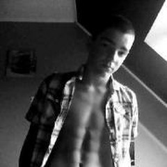 poser