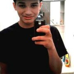 Christopher Alvarez 8