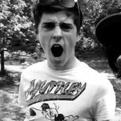 Dean Mcdermott Doyle