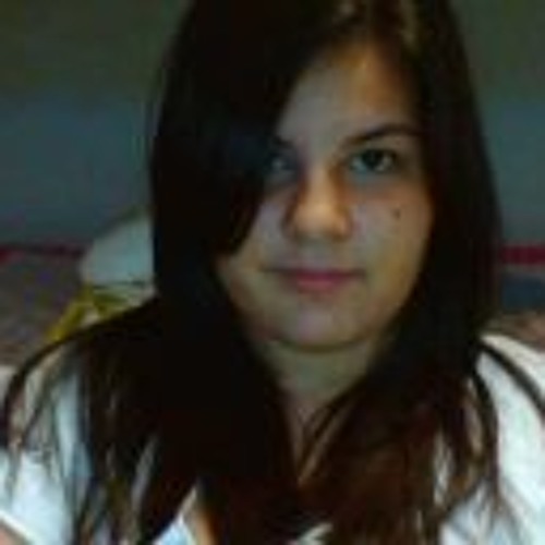 Larissa Inácio’s avatar