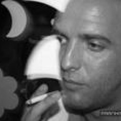 Bob Riemer  BBC Frankfurt