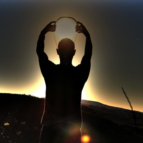 Bobina feat. Betsie Larkin vs. DJ Feel vs. Dgrow & Dub Head - You Belong To Me (Maarten Sikke Mashup)