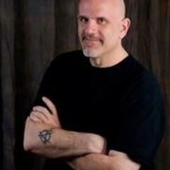 Revolutiôn MacInnes