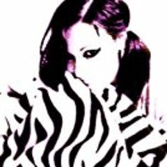 Aurielle Alissa Peach