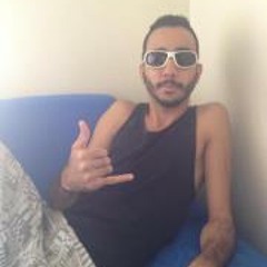 Julis Marcelo