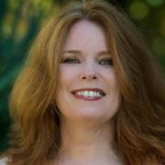 Annie Murphy Artful Heart