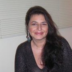 Patricia Oliveira 24