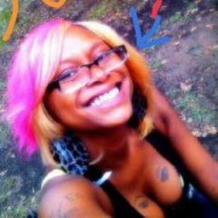 Exie pretti'Chic Adams