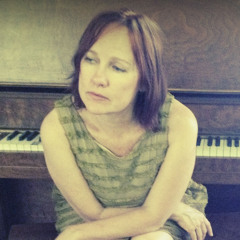 Iris DeMent