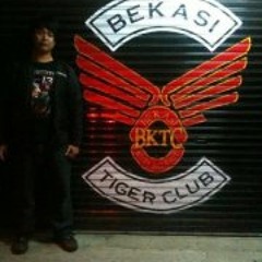Leo Crest Bktc