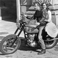 Andrew McQueen Saddle