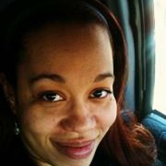 Nina Domingue Glover