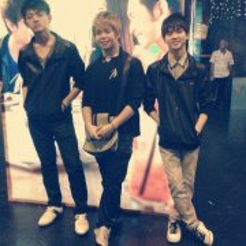 Stream Chyibing Gan Listen to put your hands up playlist online for