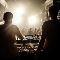 LuccaMentone-DeElectrixx