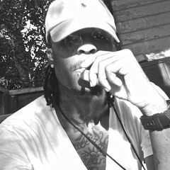 Kialo #PMG Y3NOMent.