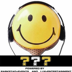 House Deluxe presents