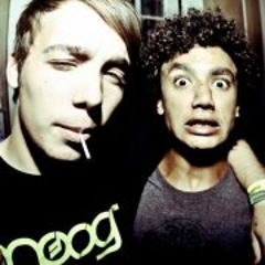 FUBAR - Touch Bodies [Clip]