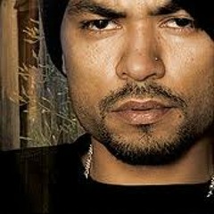 mOazZam mUnir
