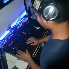 dj t.h.olits
