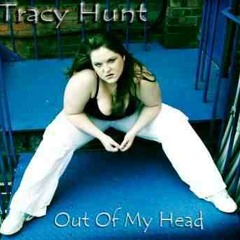Tracy Hunt - SingingTracy