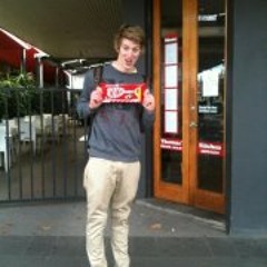 Alex Chapman 7