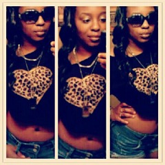 Mahogany'Ikea Pryncess